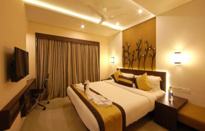 Отель Golden Fruits Business Suites  Chennai